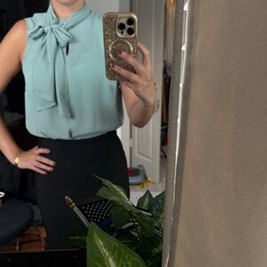 Who What Wear Sleeveless Bow Blouse - Light Blue